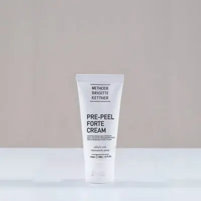 لایه بردار قوی Pre-Peel Forte 30ml ام بی کی